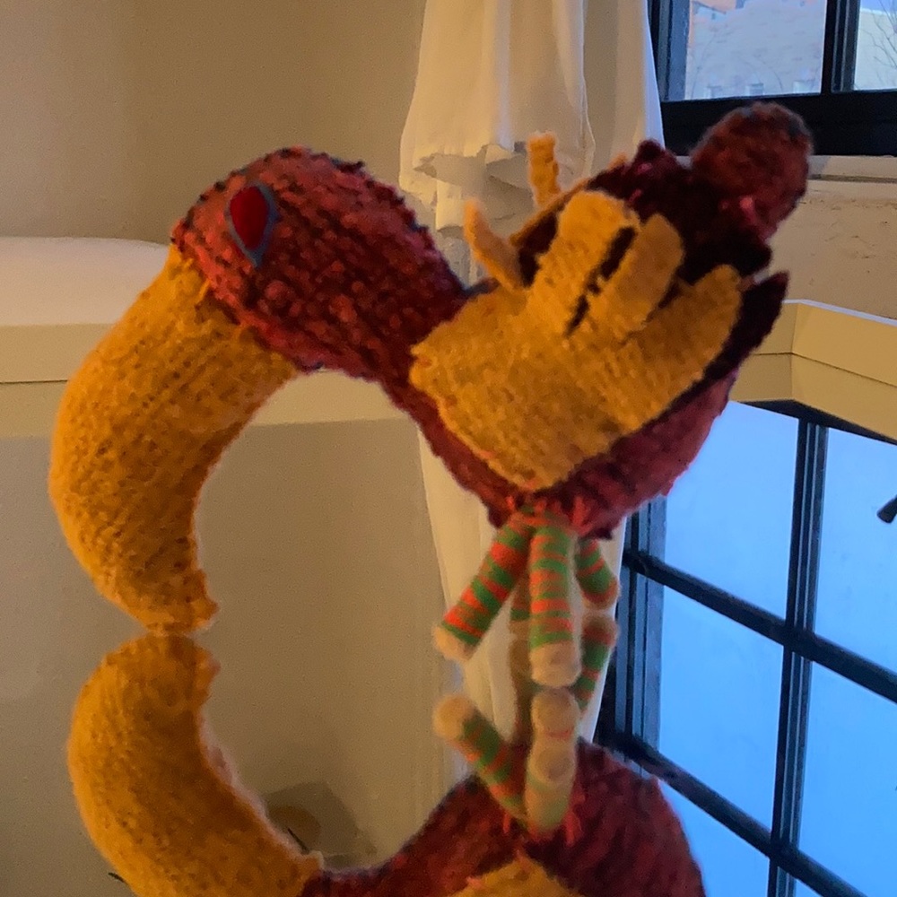 Woolen Tucán